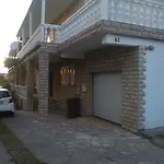 Mony * Ζαντάρ