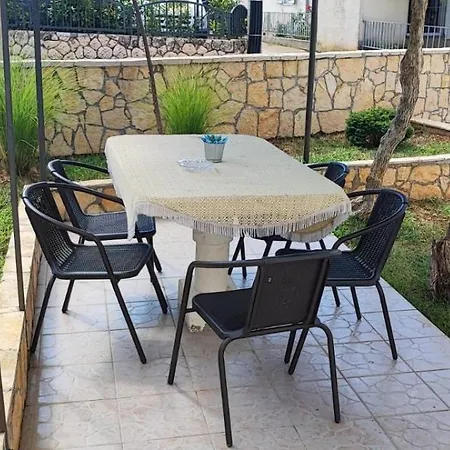 Διαμέρισμα Mony Ζαντάρ