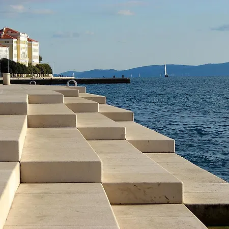 Mony * Zadar